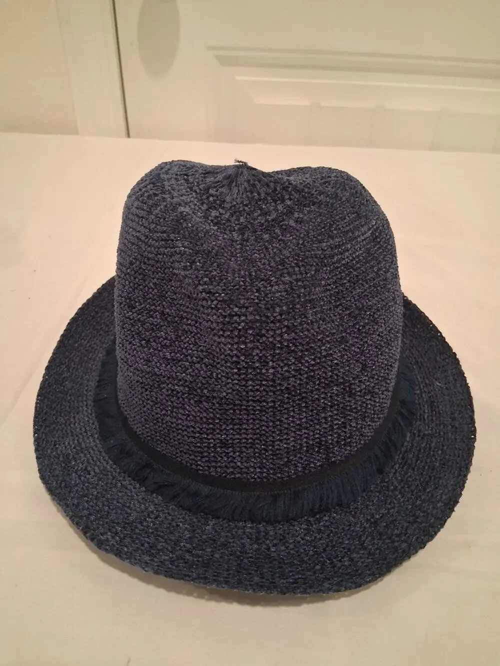 Kohl's Women's Navy Blue Knit Fedora Panama Hat Black Fringe Ribbon Band O/S